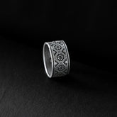 Tropical silver band